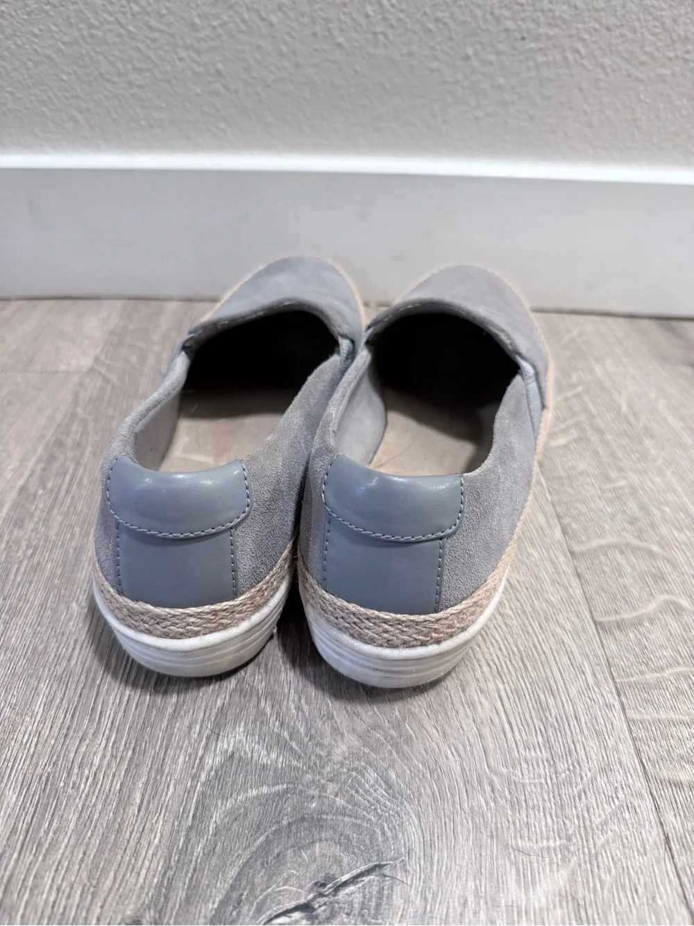 Clarks Gray Slip-On Espadrille-Trim Sneakers - Picture 4 of 6